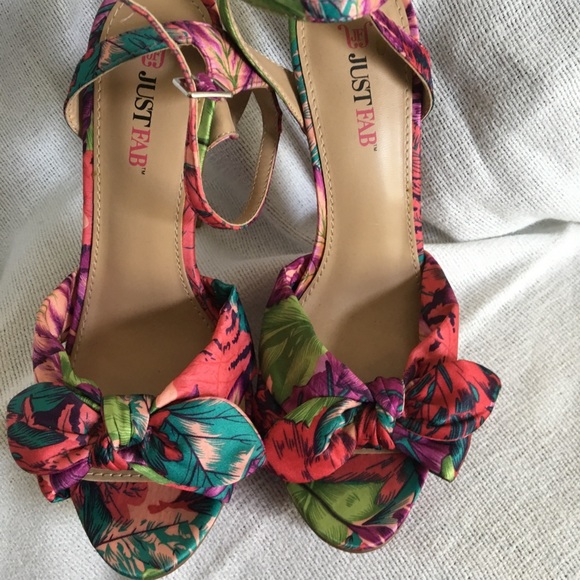 JustFab Shoes - Just Fab Women’s Heels with Ankle Straps. Size 8